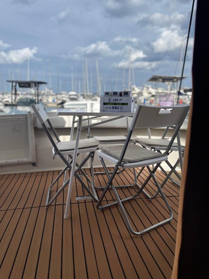 Giorgia House Boat Hotel Palermo Exterior photo